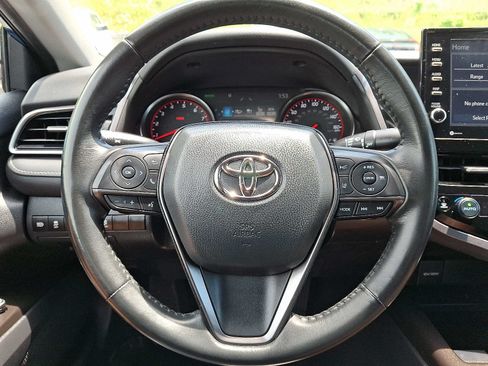 Used 2024 Toyota Camry XSE FWD image 18