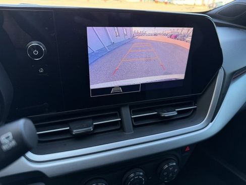 Used 2024 Chevrolet Trax RS w/ Driver Confidence Package image 20