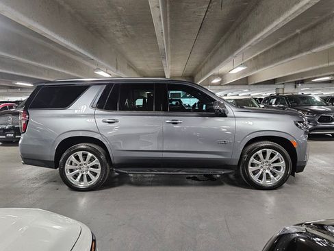 Used 2021 Chevrolet Tahoe Premier w/ Premium Package RWD image 4
