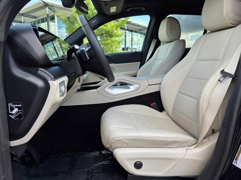 Used 2024 Mercedes-Benz GLE 350 4MATIC image 13