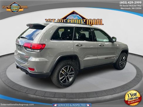 Used 2021 Jeep Grand Cherokee Trailhawk AWD/4WD image 9