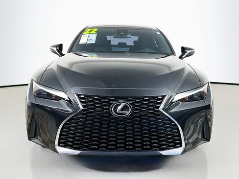 Used 2022 Lexus IS 300 image 11
