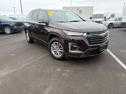 Used 2022 Chevrolet Traverse LT