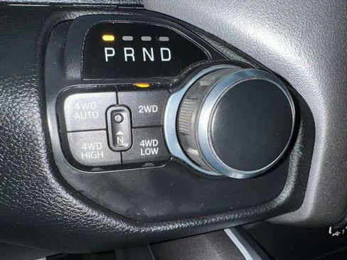 Used 2021 RAM 1500 Big Horn image 29