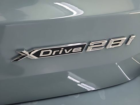 Used 2025 BMW X1 xDrive28i w/ Convenience Package image 25