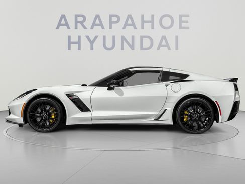 Used 2016 Chevrolet Corvette Z06 w/ 2LZ Preferred Equipment Group RWD image 3