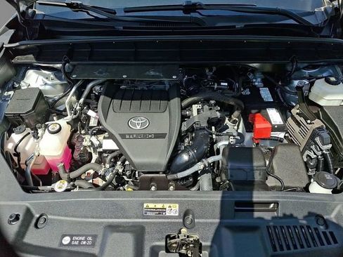 Used 2023 Toyota Highlander L FWD image 30