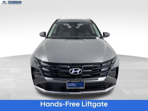 Certified 2025 Hyundai Tucson SEL FWD image 8