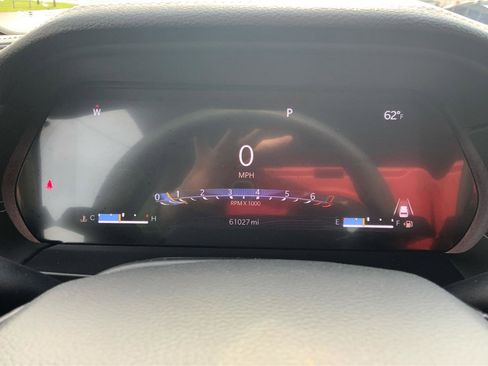 Used 2023 Jeep Grand Cherokee Limited image 15