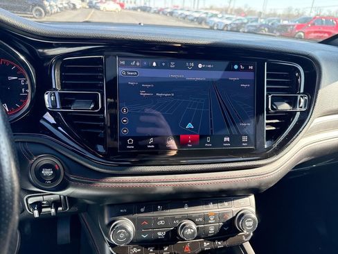 Used 2024 Dodge Durango GT image 17