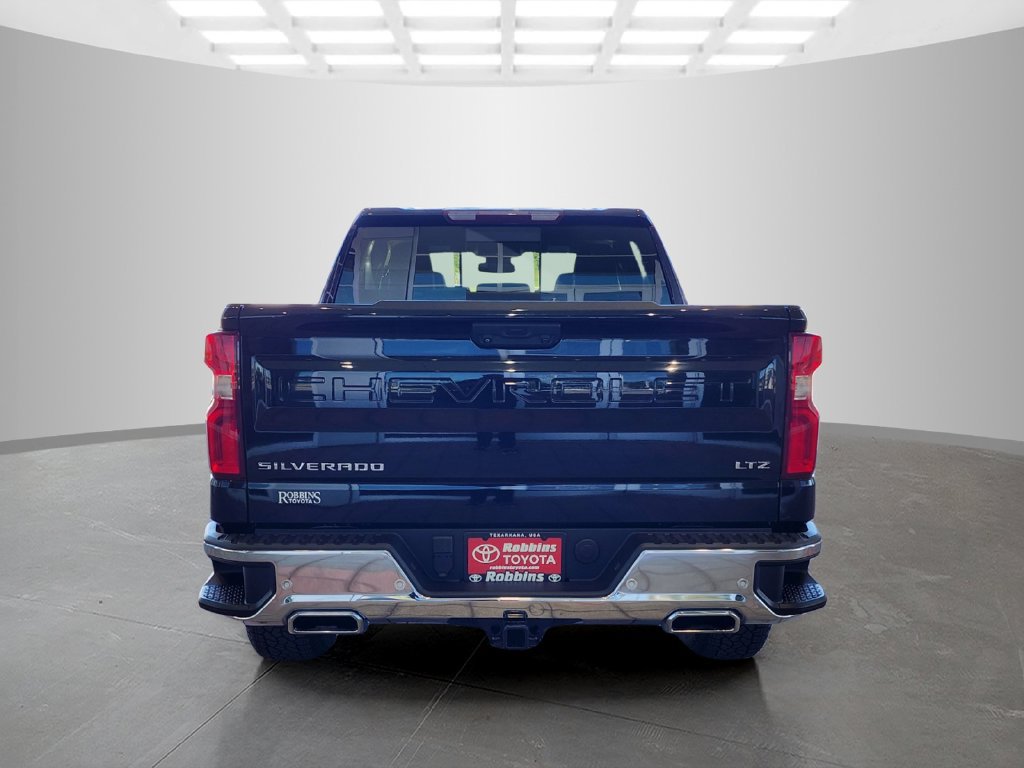 Used 2022 Chevrolet Silverado 1500 LTZ AWD/4WD image 6