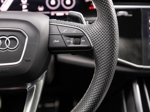 Used 2025 Audi RS Q8 performance image 16