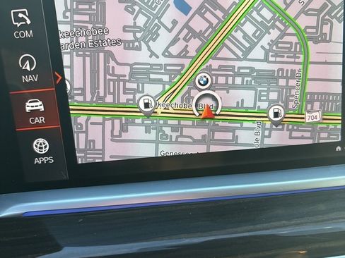 Used 2023 BMW X5 xDrive40i w/ Premium Package image 3