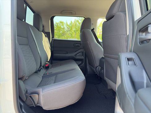 New 2026 Nissan Frontier S image 17