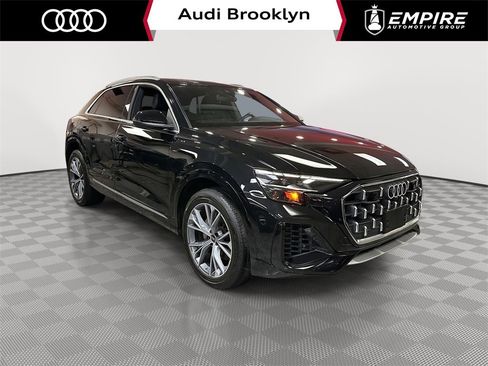 Used 2025 Audi Q8 Premium w/ Convenience Package image 1