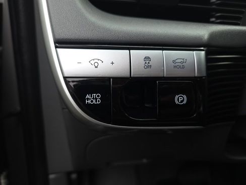 Certified 2022 Hyundai Ioniq 5 SEL image 11