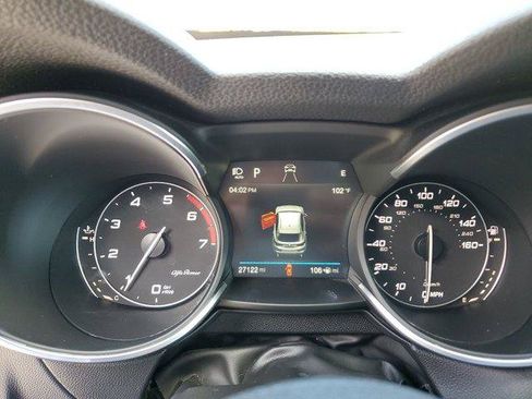 Used 2018 Alfa Romeo Stelvio Ti AWD/4WD image 20