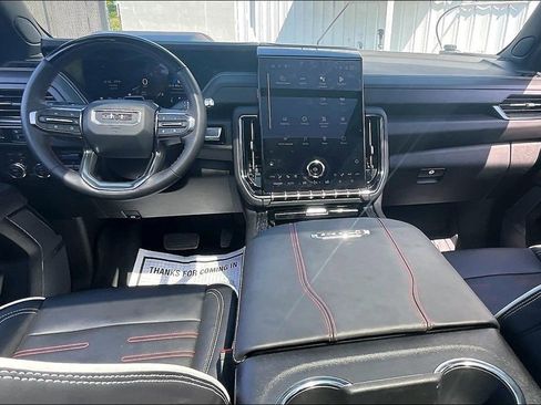 Used 2025 GMC Yukon AT4 Ultimate w/ LPO, Floor Liner Package AWD/4WD image 7