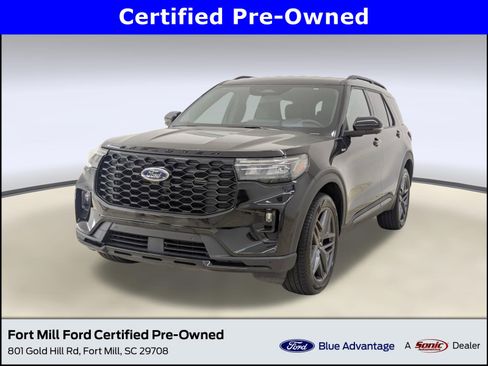 Certified 2025 Ford Explorer ST-Line w/ ST-Line Street Pack image 1