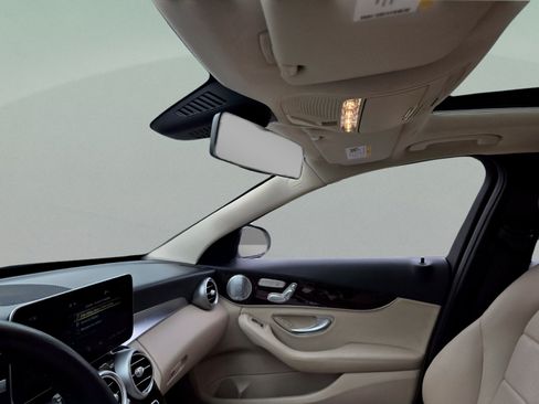 Used 2021 Mercedes-Benz C 300 Sedan image 15