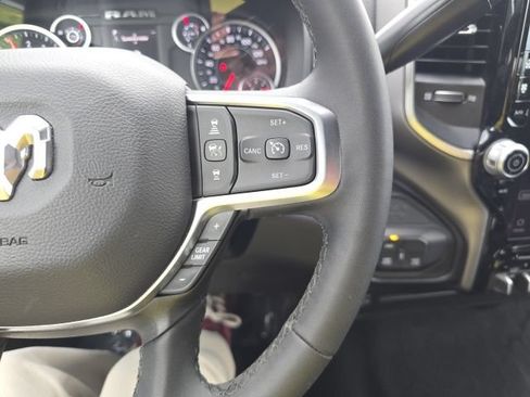 Certified 2026 RAM 2500 Big Horn AWD/4WD image 15