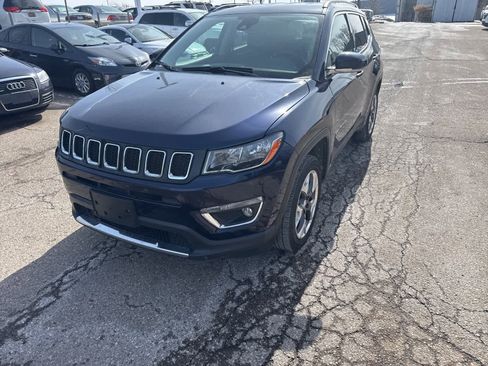 Certified 2021 Jeep Compass Limited image 2