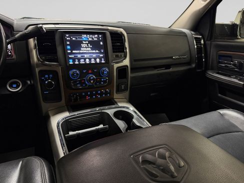 Used 2017 RAM 2500 Laramie AWD/4WD image 21