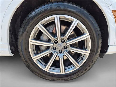 Used 2018 Audi Q7 3.0T Prestige w/ Prestige Package AWD/4WD image 20