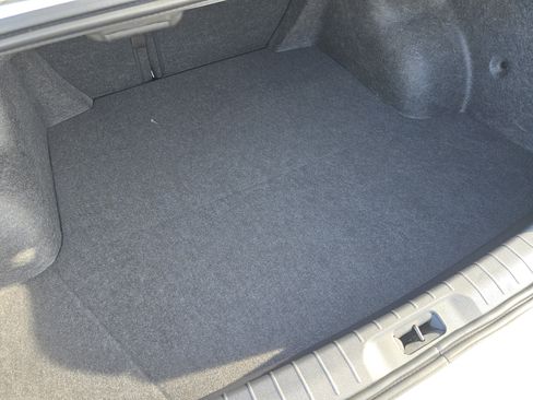 New 2025 Nissan Altima 2.5 SR image 18