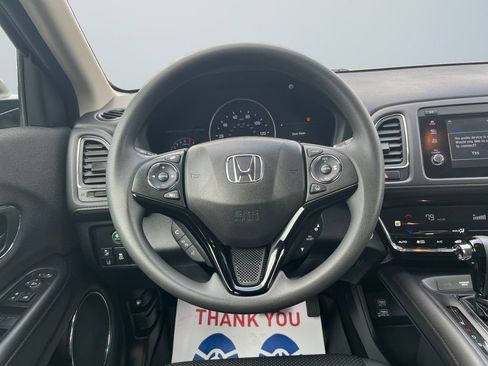 Used 2019 Honda HR-V EX image 12