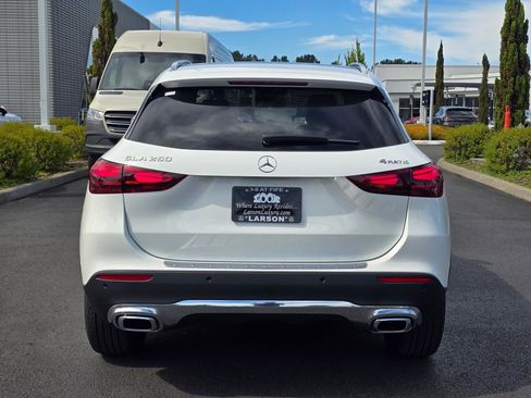 New 2026 Mercedes-Benz GLA 250 4MATIC image 5