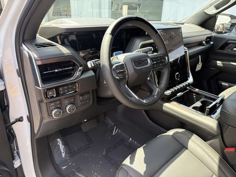 New 2026 GMC Yukon XL Denali w/ Denali Reserve Package AWD/4WD image 21