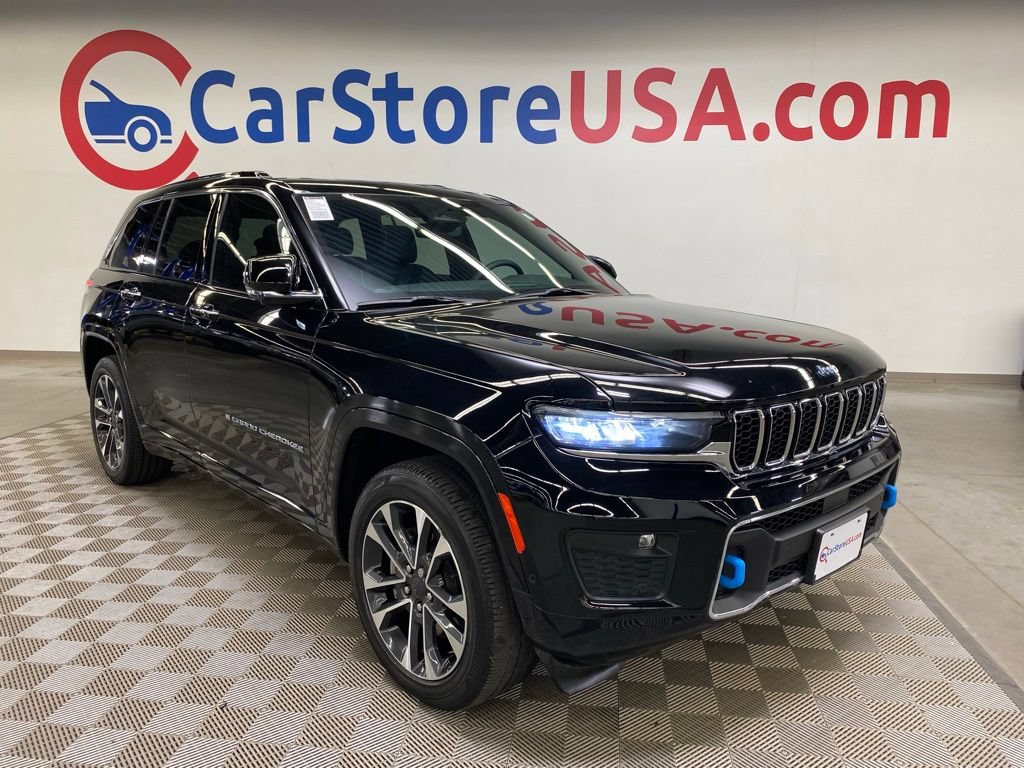 Used 2023 Jeep Grand Cherokee Overland w/ Luxury Tech Group IV AWD/4WD image 1