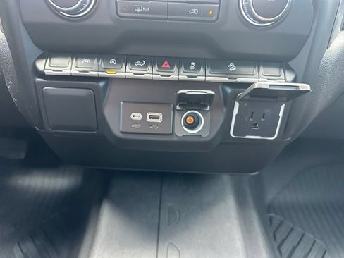 Certified 2022 Chevrolet Silverado 1500 Custom Trail Boss w/ Midnight Edition AWD/4WD image 5
