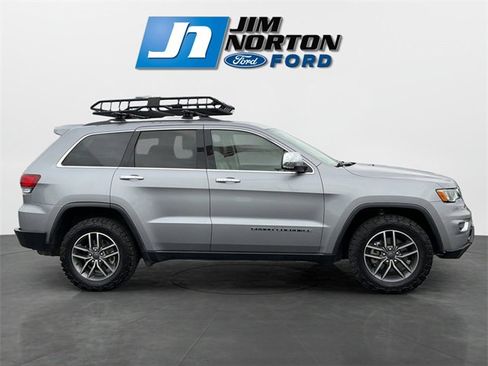Used 2020 Jeep Grand Cherokee Limited image 2