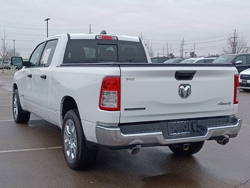 Used 2023 RAM 1500 Big Horn AWD/4WD image 3
