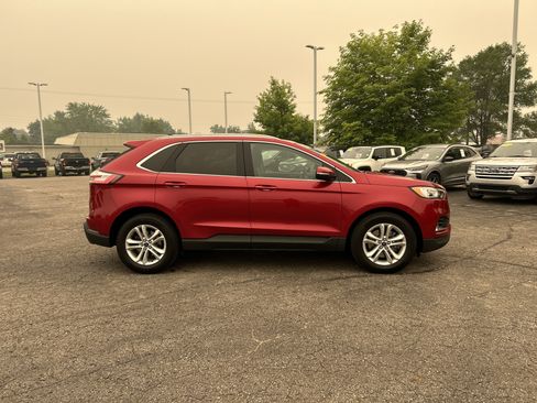 Used 2020 Ford Edge SEL w/ Convenience Package AWD/4WD image 2