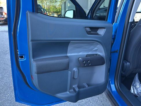 New 2026 Ford Maverick XL image 22