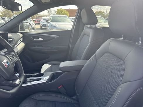 New 2026 Buick Envista Sport Touring w/ Convenience I Package FWD image 11