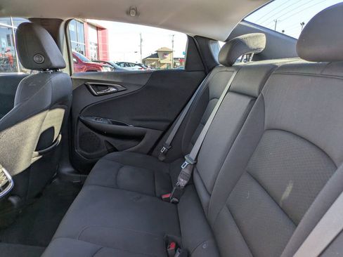 Used 2024 Chevrolet Malibu LT image 14