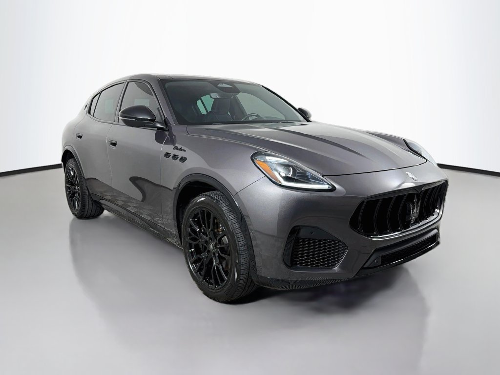 Used 2025 Maserati Grecale Modena AWD/4WD image 3
