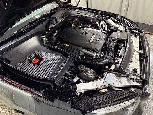 Used 2017 Mercedes-Benz GLC 300 4MATIC image 25