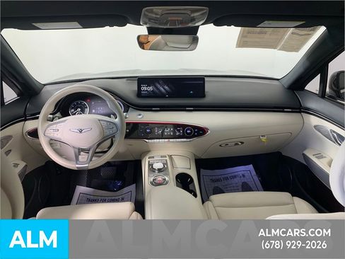 Used 2023 Genesis Electrified GV70 Advanced image 28