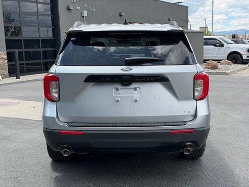 Used 2023 Ford Explorer ST-Line AWD/4WD image 4