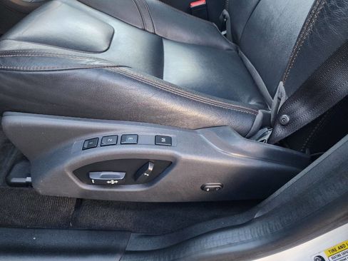 Used 2017 Volvo XC60 T6 Dynamic w/ Climate Package image 35