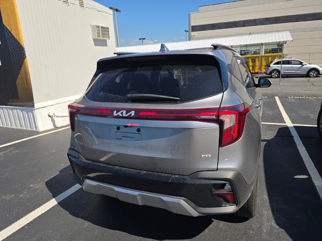 Certified 2026 Kia Seltos S AWD/4WD image 8