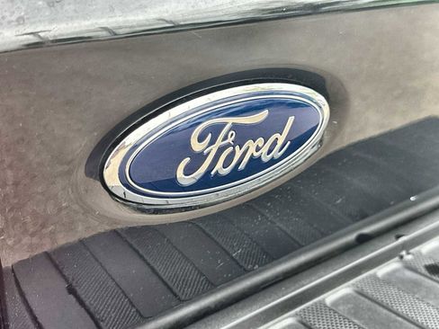 Used 2024 Ford F350 Platinum w/ Snow Plow Prep Package AWD/4WD image 16