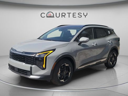 New 2026 Kia Sportage EX w/ EX Panorama Roof Package FWD image 1