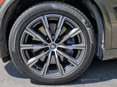 Used 2022 BMW X5 xDrive45e w/ M Sport Package AWD/4WD image 15