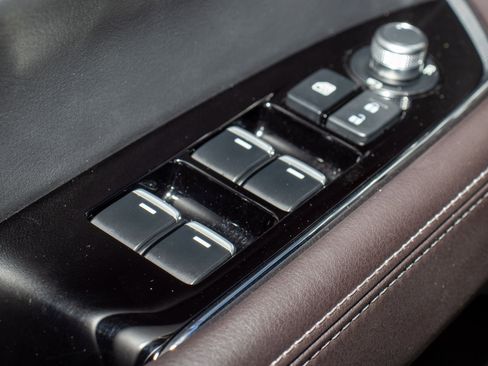 Used 2025 MAZDA CX-5 Signature image 25